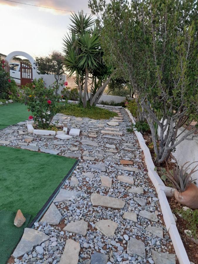 Papadiokampos Maissonete Villa *