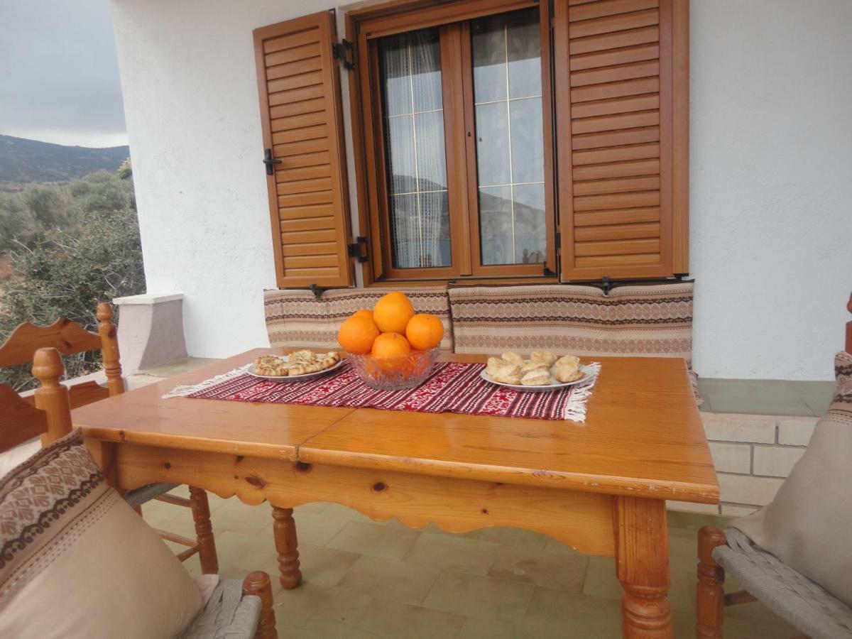 Papadiokampos Maissonete Villa *
