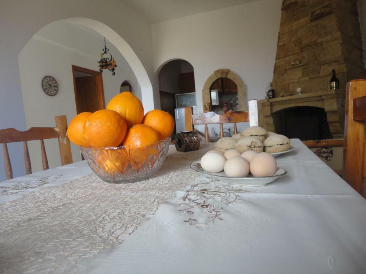 Papadiokampos Maissonete Villa *