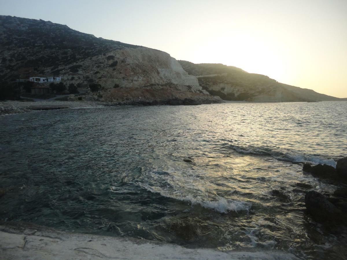 Papadiokampos Maissonete Villa Roussa Limni